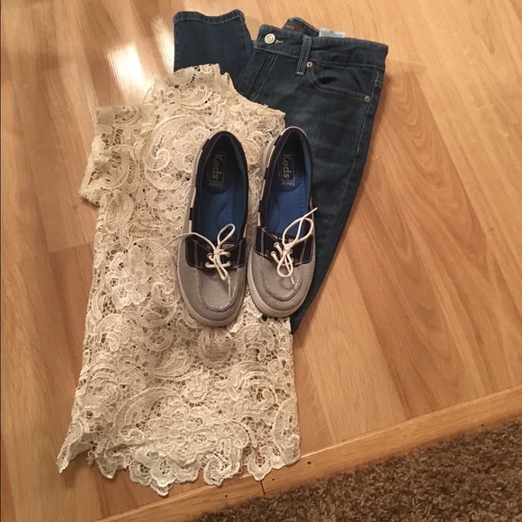 Keds boat shoes size 8