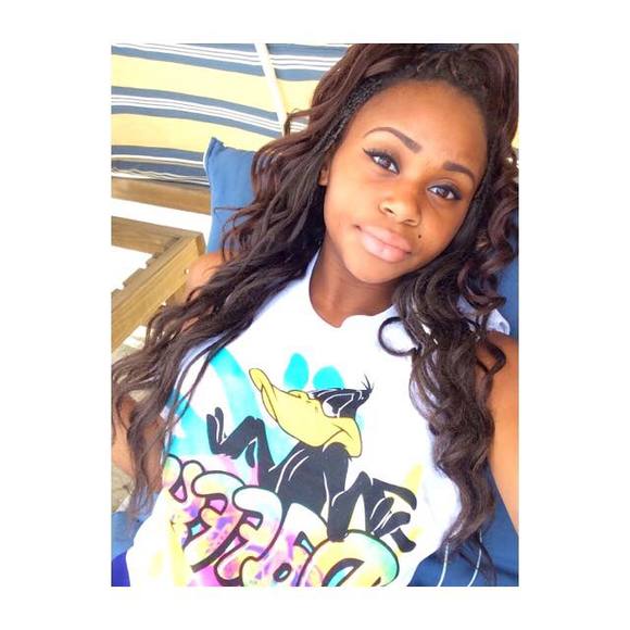 Meet your Posher, Gaelle - Picture 1 of 1