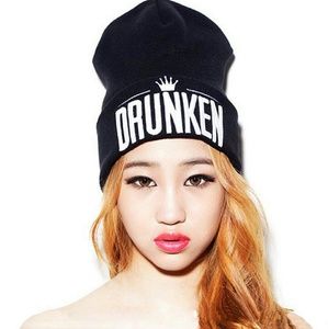 Warm Stretch Black Drunken Beanie