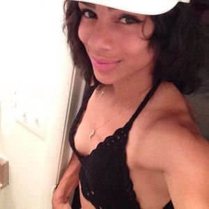 Meet your Posher, Mandy