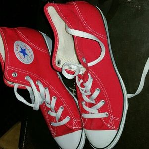 Converse women