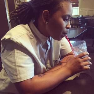 Meet your Posher, Chaselle