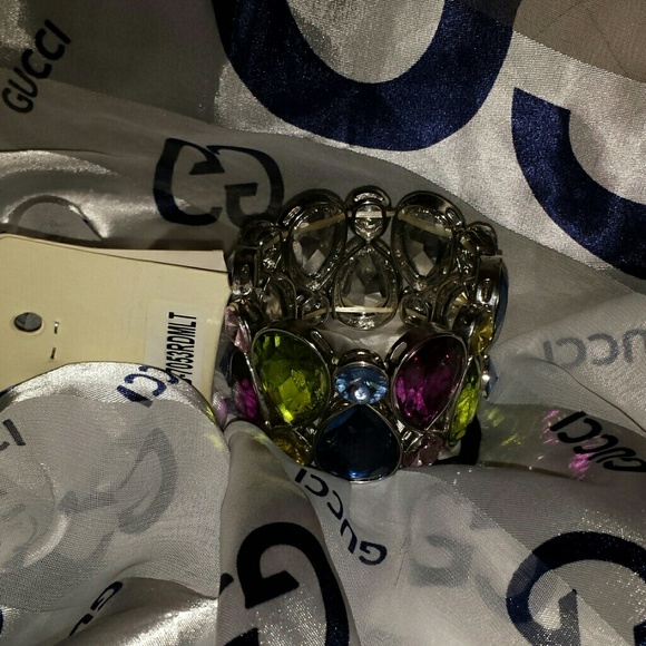 Multi colored stretch bracelet - Picture 3 of 5