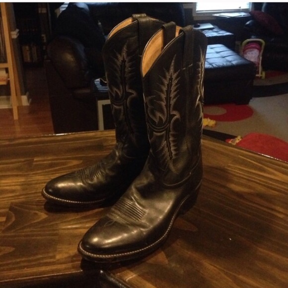 Tony Lama cowboy boots