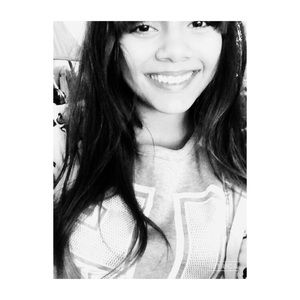 Meet your Posher, Adriana