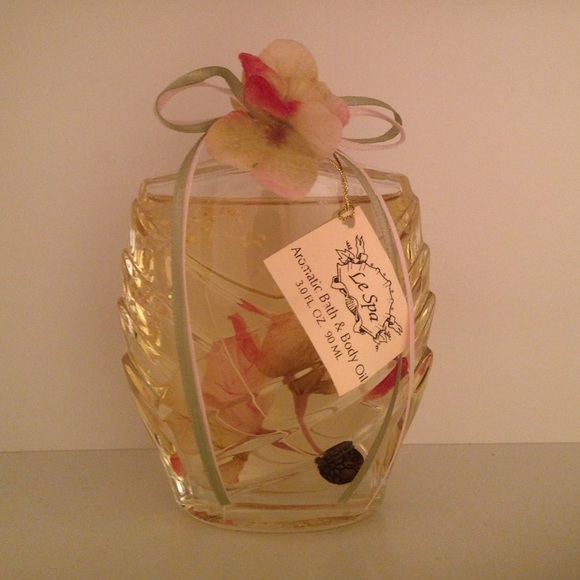 Aromatic bath and body oil!