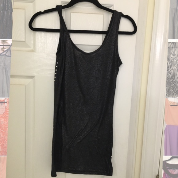 Studded tank top - Picture 2 of 2