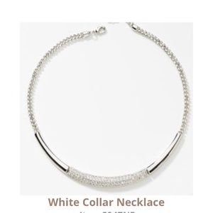 Stunning swarovski necklace... Holiday SALE