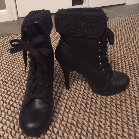 Lace-Up Winter Boots