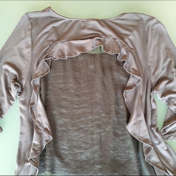 Sheer Back Top - Picture 4 of 4