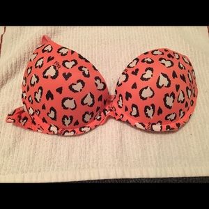Push-up bra