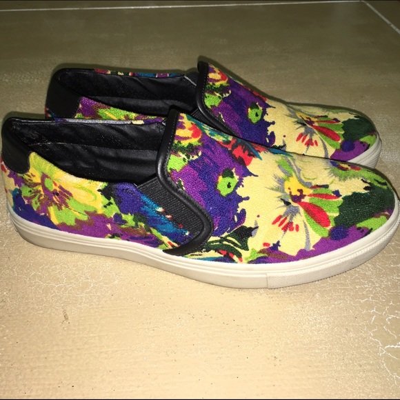 Floral Steve Madden shoes