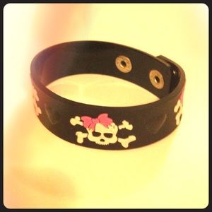 Rebel braclet