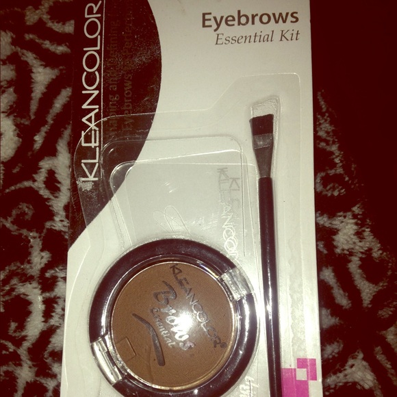 Eyebrow kit