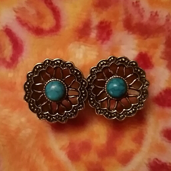 5/8 gauges - Picture 2 of 3