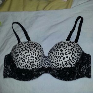 36D Body by Victoria Lined Strapless bra