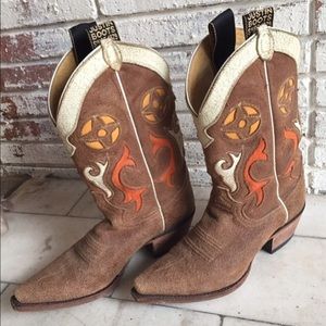 Justin Cowboy Boots
