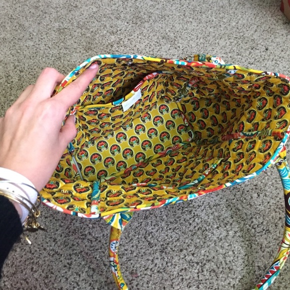 Vera Bradley bag - Picture 2 of 2