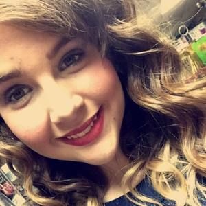 Meet your Posher, Abigail