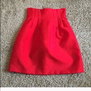 H&M skirt, perfect for the holidays. Never worn.