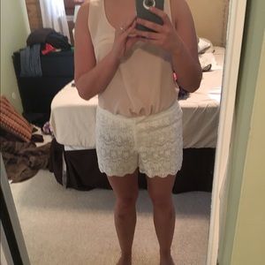 NWT Joe fresh white lace shorts