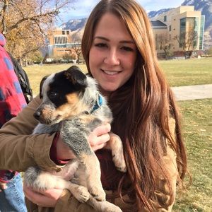 Meet your Posher, Jessica