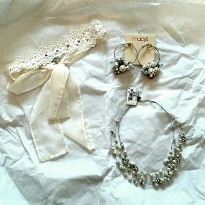 NWT jewelry and headpiece