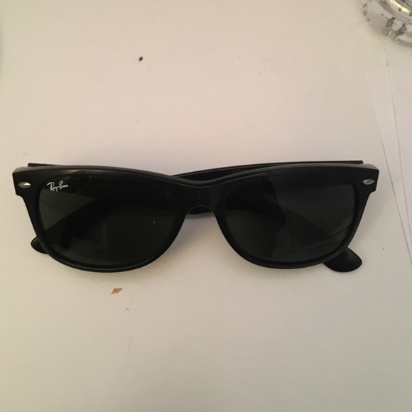 Ray-ban black sunglasses