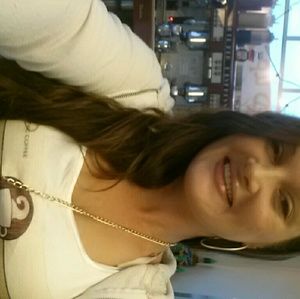 Meet your Posher, Christina