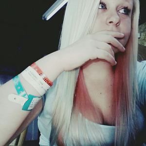 Meet your Posher, Candace