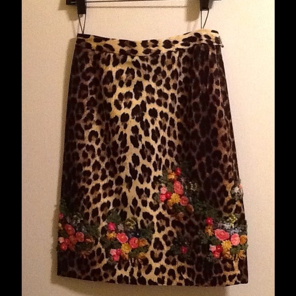 ❌SOLD❌ 🎉HP STYLE OBSESSIONS🎉Moschino CheapandChi