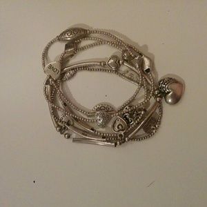 Heart bracelet set