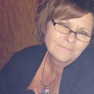 Meet your Posher, Deb