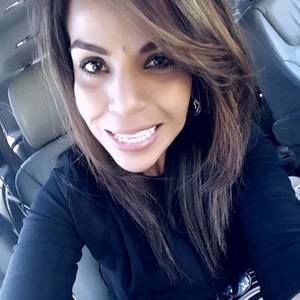 Meet your Posher, Aracely