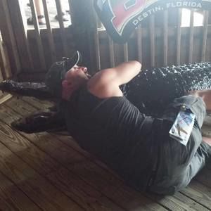 Meet your Posher, Neal