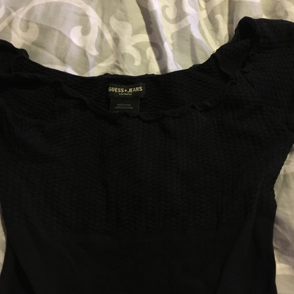 Fitted Guess black top sz medium - Picture 2 of 3