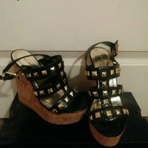 Wedge heels