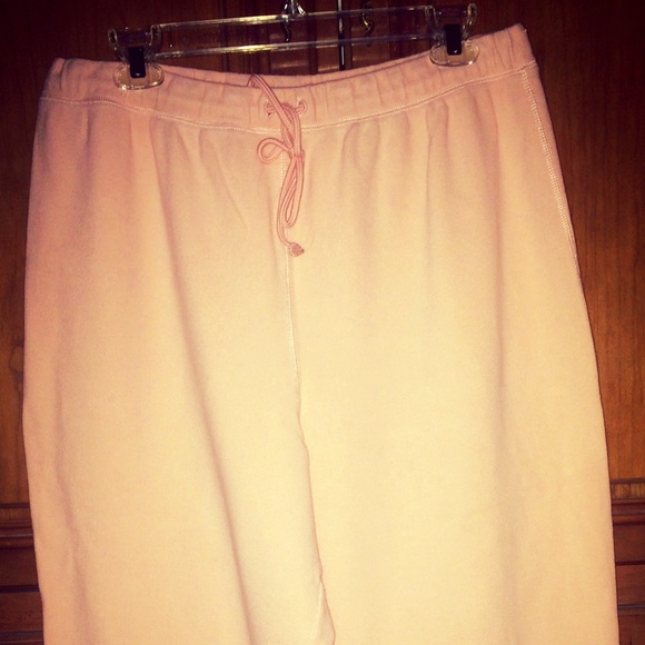 Tommy Bahama Woman's Peach Capri Pants XL (16)