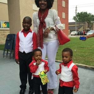 Meet your Posher, Loveline