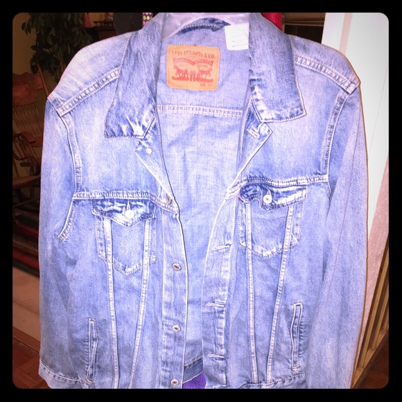 New NWOT Levis men's XL jean jacket