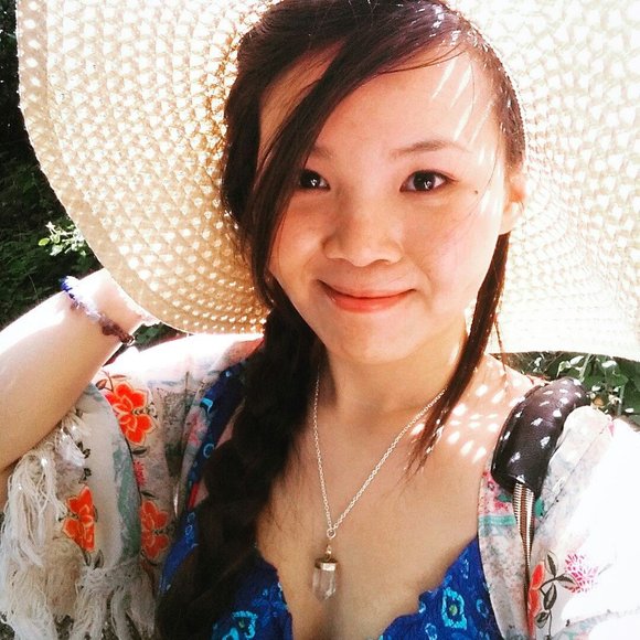 Meet your Posher, Jemie