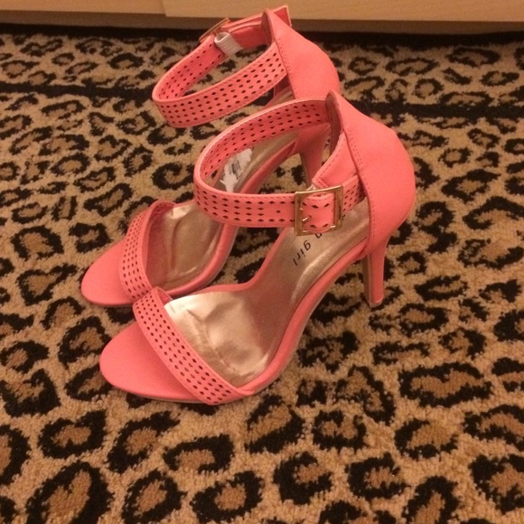 Steve Madden heels