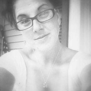 Meet your Posher, Stacy