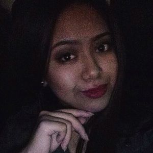 Meet your Posher, Candice