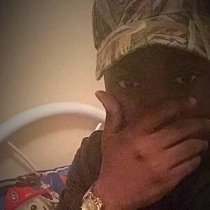 Meet your Posher, Malik