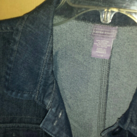 Jean jacket - Picture 2 of 3