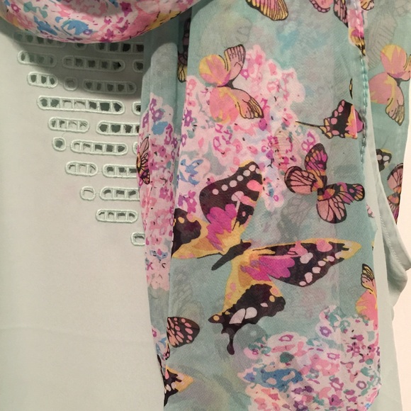 Beautiful Multicolor Rayon Scarf - Picture 2 of 3