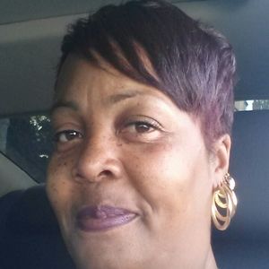 Meet your Posher, Denita