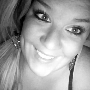 Meet your Posher, Angelia