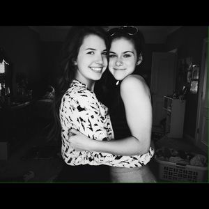 Meet your Posher, Lorena